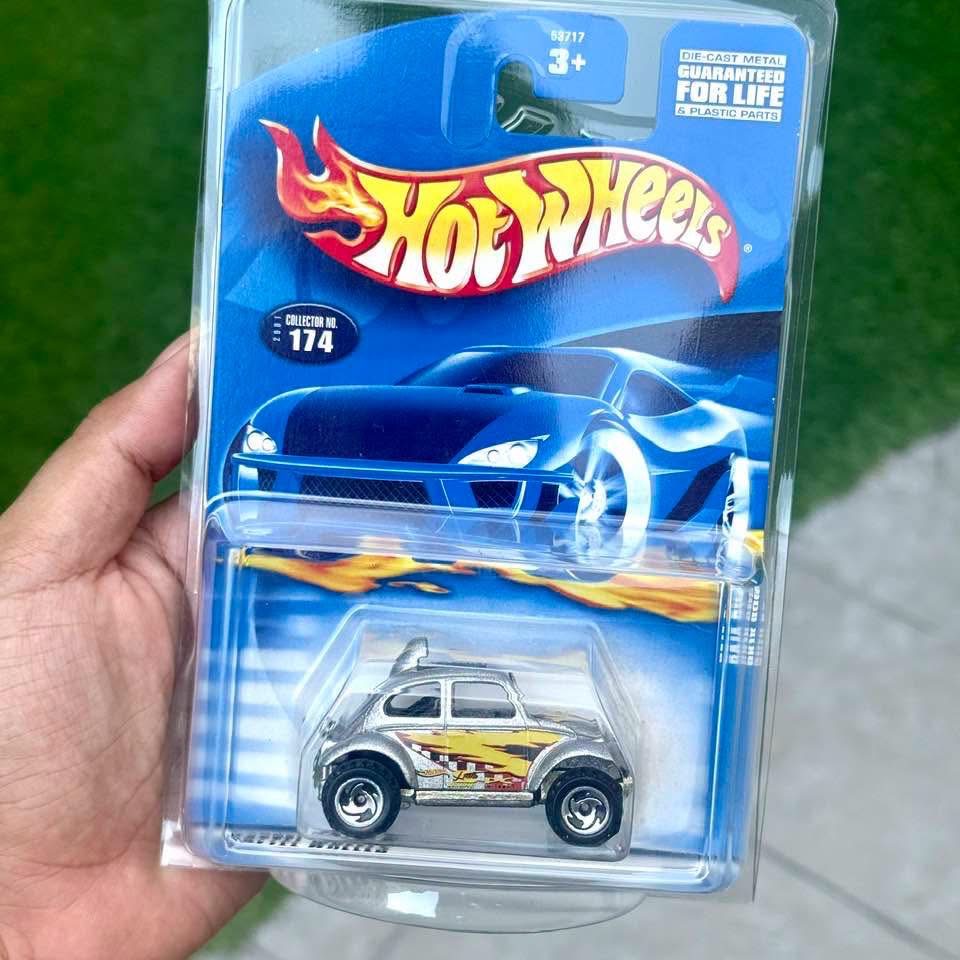 Hot Wheels 2001 Mainline #174 Baja Bug - Silver with Flame Decals - Photo 1