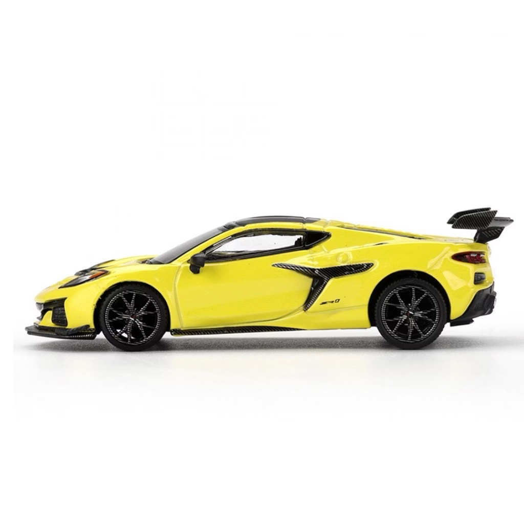 ￼MGT01158-L - MINI GT 1/64 CHEVROLET CORVETTE ZR1 ACCELERATE YELLOW LHD DIECAST SCALE MODEL CAR